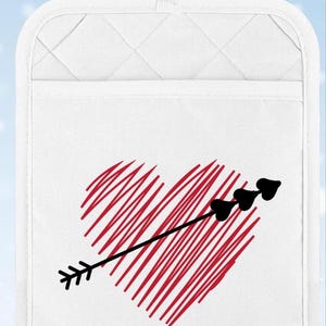 Simplistic Heart & Arrow Love Design Decorative Cotton Hot-Potholder Oven Mitt