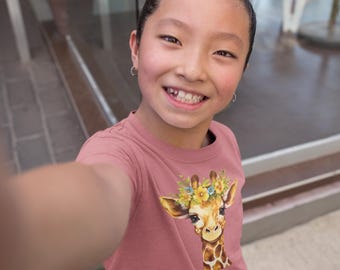 Majestic Giraffe & Flowers Design Comfort Soft Kids T-Shirt
