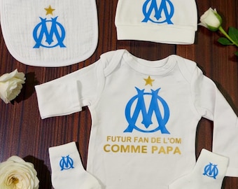 Ensemble bébé fan de football – Pack naissance supporter comme papa – Body bavoir bonnet chaussettes  Cadeau papa