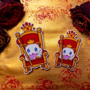 Adesivi in vinile Royal Poro King / Fan art ispirati a League of Legends / Simpatico regalo per giocatori PC e amanti del fantasy / Resistenti all'acqua