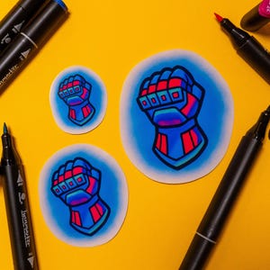 Vi Lichtdurchlässige Aufkleber | Arkan inspirierte Fan Art | Glänzendes Vinyl für Laptop, Journal & Dekor | League of Legends inspiriertes Design