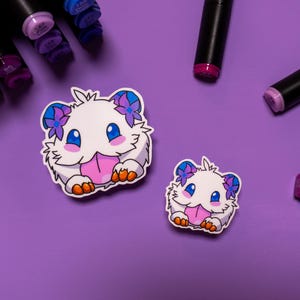 Autocollants en vinyle Poro Spirit Blossom | Fan art mat de League of Legends | Joli cadeau pour gamer pour les amateurs de fantasy et les streamers | Résistant à l'eau