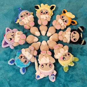 Patrones de crochet para Mini Eevee con gorros Eeveelution