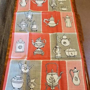 Vintage NOS Geschirrtuch aus Leinen ~Antike Teekannen~ Retro 60er-70er Jahre Küche ~ 71 x 41 cm