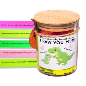 50 liebevolle Botschaften in der Dose zum Muttertag, Geburtstag und Weihnachten! Geschenk voller süßer und lustiger bunter Karten, die Ihre Liebe für Mama ausdrücken!