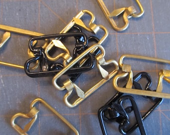 Two prong buckle - Set of two - Brass or Japanned - 1 1/4 inches wide