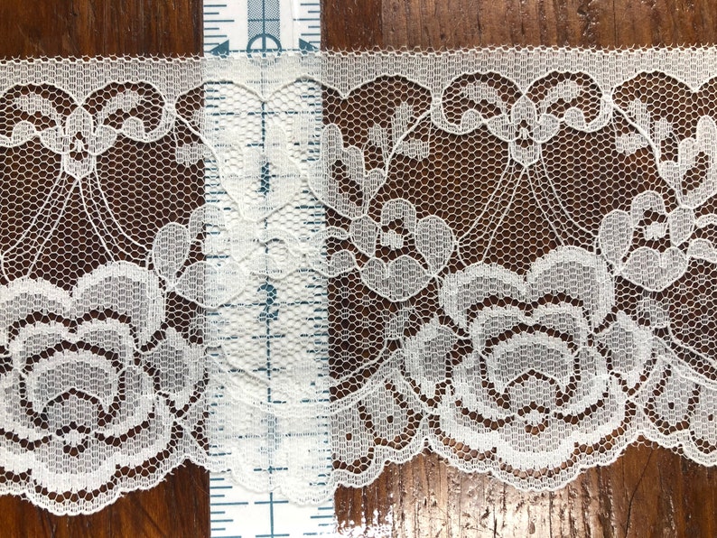 3.5 wide lace trim, cream, vintage decoration for sewing and crafts image 2