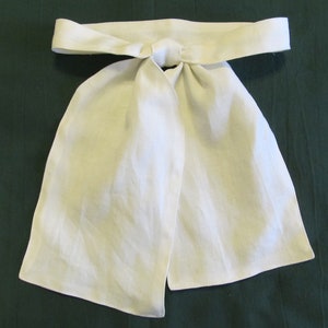Osbladestone style cravat - White linen necktie - Ascot - for Civil War era reenacting - reenacment - historic - Victorian tie