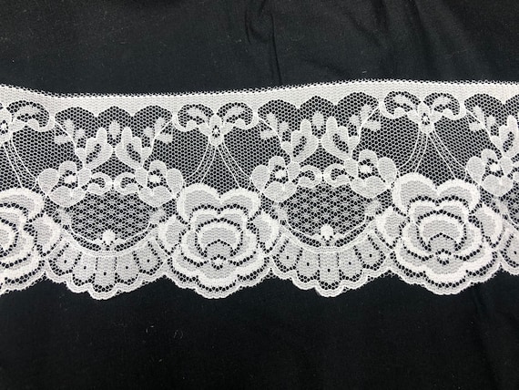 3.5 Wide Lace Trim Cream Vintage Decoration for Sewing and