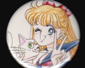 Victorious Artemis et Sailor Venus Manga Button