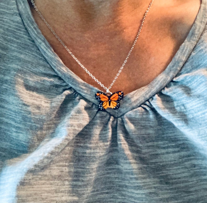Collier papillon, collier monarque délicat image 5