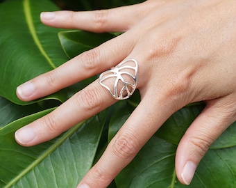 Kalo Ring (Sterling Silver), Taro Ring, Leaf Ring, Plant Ring, Plant Lover Gift, Leaf Jewelry, Statement Ring, Plant Jewelry