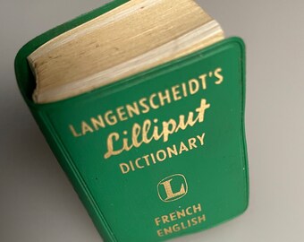 TINY French-English Dictionary! 640 Pages, Carry it Anywhere! So Handy!