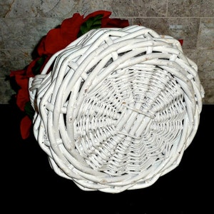 Poinsettias in Heavy White Wicker Basket, 1980s image 5