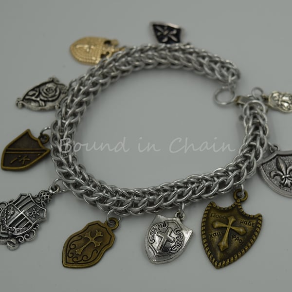 Shield Bracelet - chainmaille bracelet