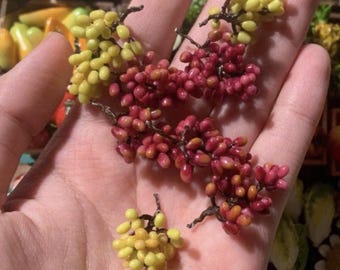 2Pcs Green Grapes miniatures fruit ,Gift family, Miniatures bake, Home Garden