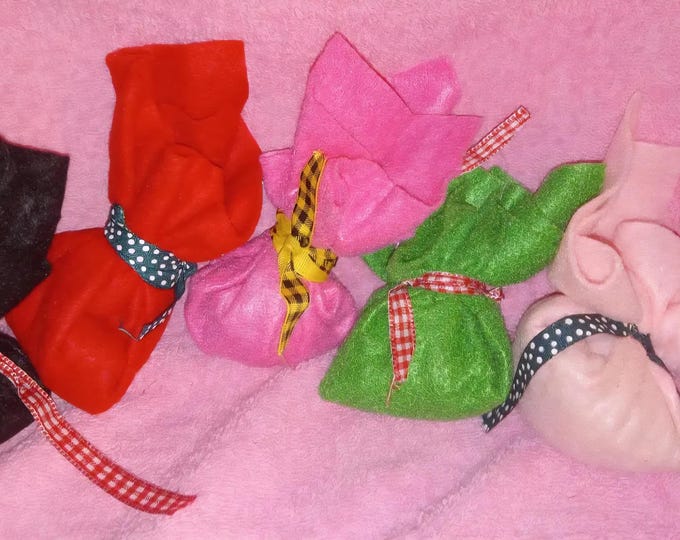 Pink Poodle Hoodoo Mojo Bag with Traditional DelMarVa Folk Magic Conjure Herbal Ingredients