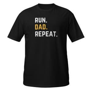 Run. Dad. Repeat. Short-Sleeve Unisex T-Shirt