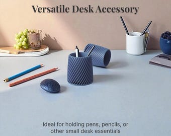 Modern Slender Green Textured Pen Holder – Stylish Desk Organizer