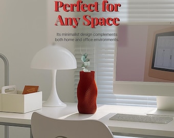 Spiral Ridged Vase – Modern Tabletop Flower Vase for Home & Office Decor