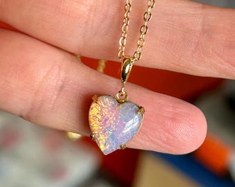Vintage Czech Glass Opal Heart Pendant Necklace: 16ct Gold Plated