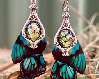 Fairy Wing earrings, fairycore, butterfly earrings, art nouveau, Fairytale wedding, Bridesmaid, Butterfly wing, iridescent, green earrings