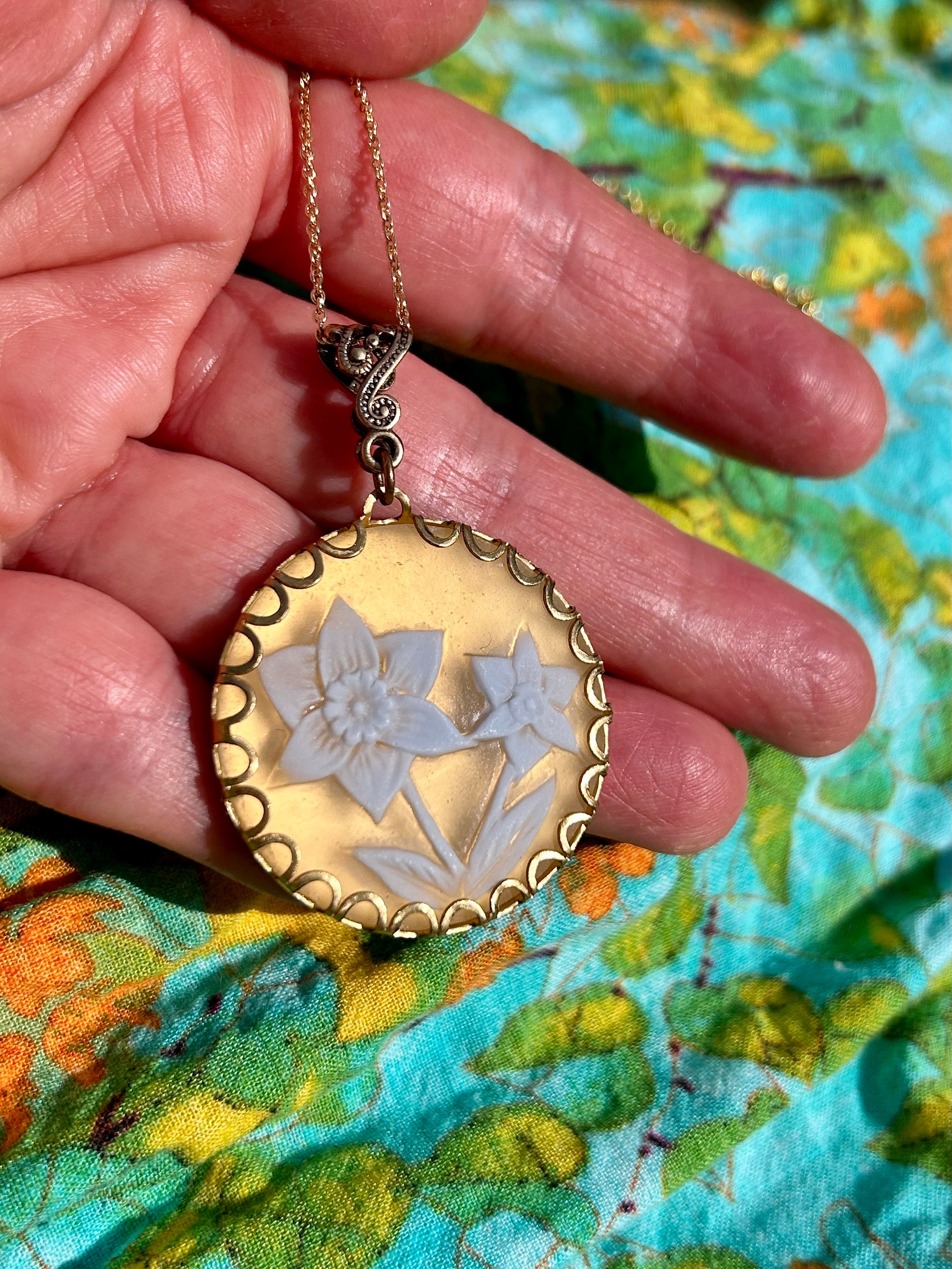 アンティークヴィンテージ青い花犬ふぐりの花ネックレス