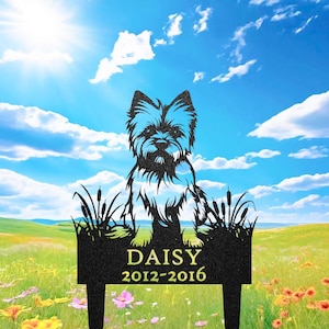 Gepersonaliseerde Cairn Terrier-hond metalen tuinbord, aangepast Cairn Terrier-bord met inzet, gedenkteken grafmarkeringen hond, buitentuindecor