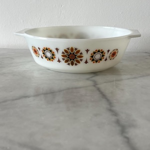 RARE JAJ PYREX
