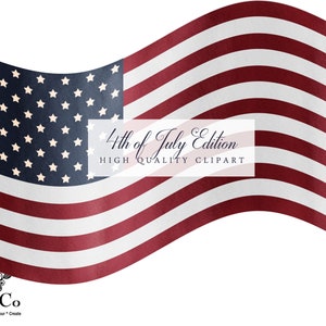 Puede incluir: Una bandera americana roja, blanca y azul ondeando al viento. La bandera est&aacute; hecha de acuarela y tiene un aspecto texturizado. El texto "4th of July Edition" y "High Quality Clipart" est&aacute; impreso en una pancarta blanca en el centro de la imagen.