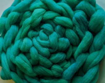 Wool Roving Babydoll Southdown / Alpaca for Spinning 4 Oz Combed Top Fiber Teal Blue Roving " Peacock  "