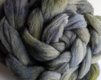 Wool Roving Babydoll Southdown / Alpaca for Spinning 2 Oz Combed Top Gray / Blue  Fiber " ( Blue Smoke )