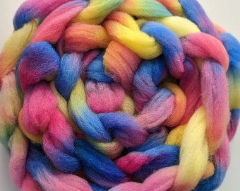 Wool Roving Babydoll Southdown / Alpaca for Spinning 4 Oz Combed Top Fiber Multi-Color Roving " Rainbow  "