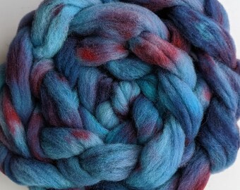 Wool Roving Babydoll Southdown / Alpaca for Spinning 4 Oz Combed Top  Blue and Rose Fiber " Moon Shadow " (4 avail.)