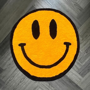 Smiley Face Rug, Handmade Tufted Rug, Happy Face Carpet, Retro Home Decor, Custom Colour Rug, Playful Boho Floor Accent. Kids bedroom matt