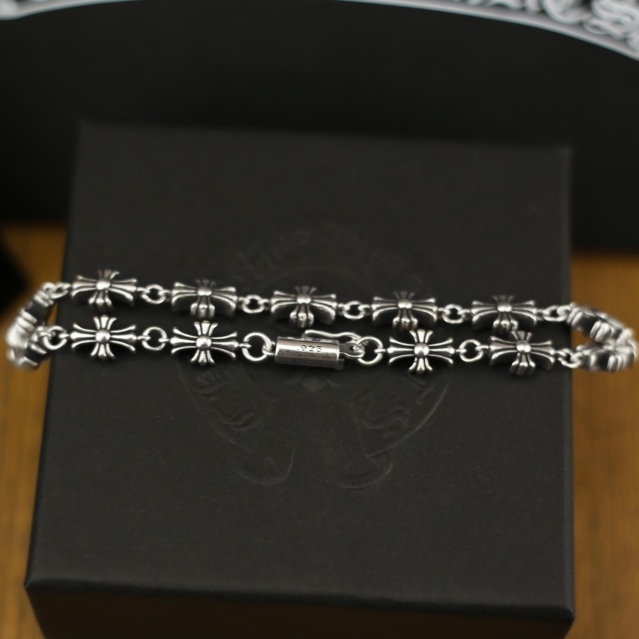 CH in Box 925 Silver Vintage Classic Cross Flower Chain