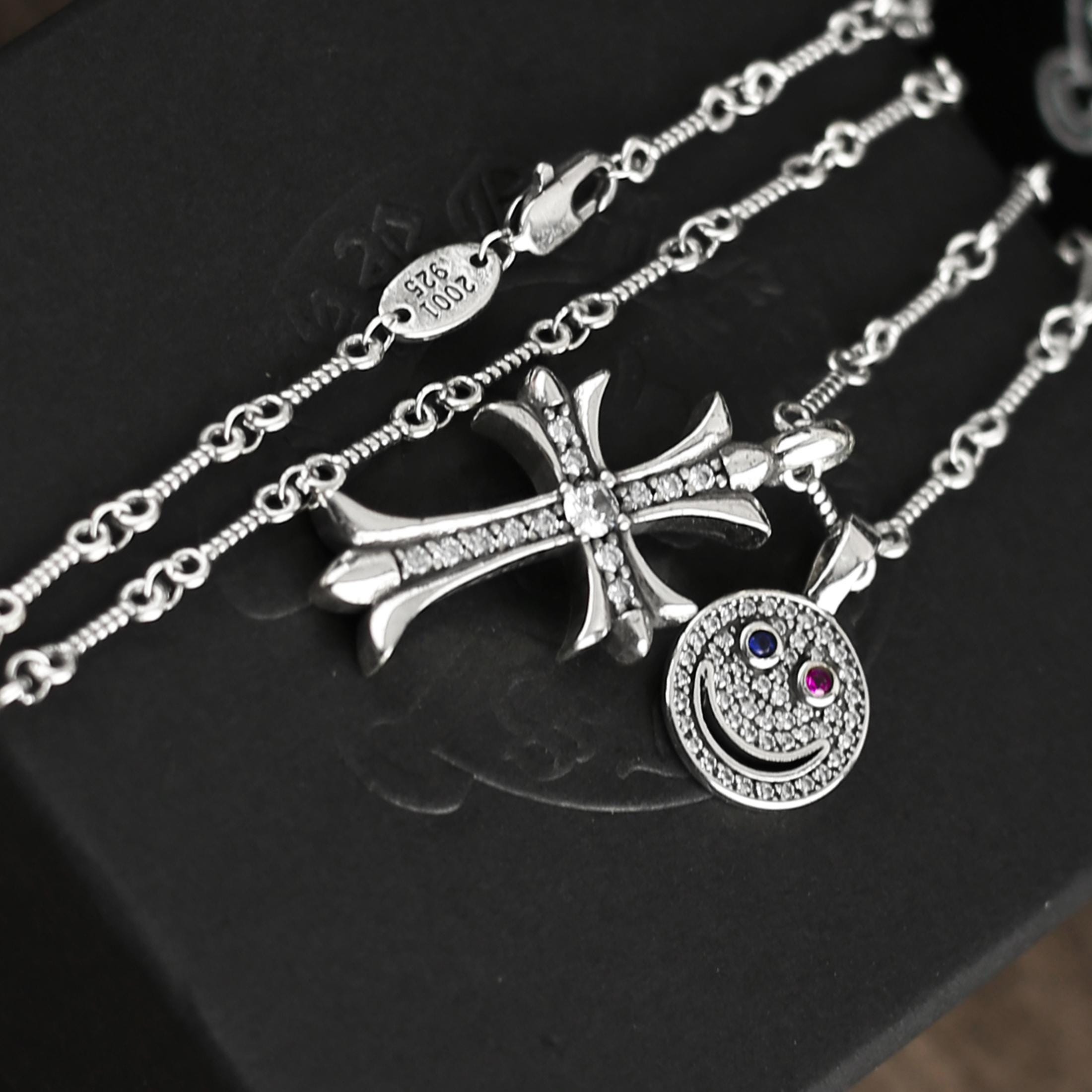 Opium Necklace - Etsy