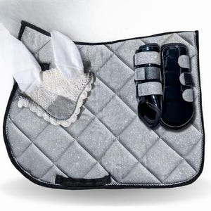 Glitter Horse Saddle Pad Set  4 Piece Equestrian Set | Shiny Jumping Pad with Ear Bonnet  Leg Boots  Dressage  Jumping Gear