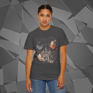Comfort Colors unisex T-shirt featuring a Fourth Wing fantasy design inspired by the Empyrean Series. Premium quality 100% cotton shirt with a soft, relaxed fit, available in 14 colors and plus sizes. Bookish fantasy apparel inspired by Iron Flame, Onyx Storm, Basgiath War College, Dragon Riders, Fly or Die, and the Riders Quadrant, for fans of Violet Sorrengail, Xaden Riorson, and Rebecca Yarros.