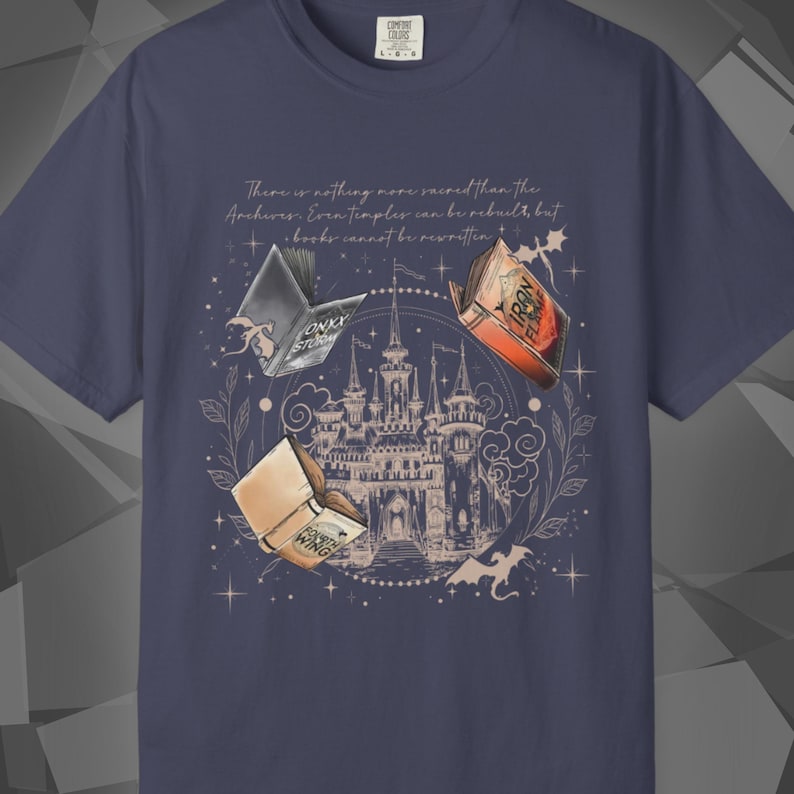 Comfort Colors unisex T-shirt featuring a Fourth Wing fantasy design inspired by the Empyrean Series. Premium quality 100% cotton shirt with a soft, relaxed fit, available in 14 colors and plus sizes. Bookish fantasy apparel inspired by Iron Flame, Onyx Storm, Basgiath War College, Dragon Riders, Fly or Die, and the Riders Quadrant, for fans of Violet Sorrengail, Xaden Riorson, and Rebecca Yarros.