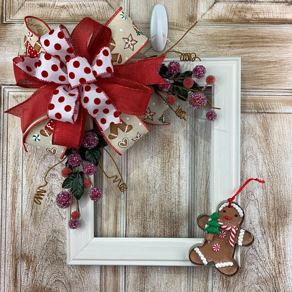 Picture Frame Christmas Wreath 
