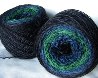 Degradado de espejo para calcetines - Superlavado Merino Nylon peso de digitación - Kinda Moody