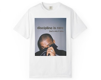 Camiseta con meme divertido "Disciplina es rara" - Camiseta con humor sobre la pudrición cerebral - Camiseta viral en internet - Camiseta con gráficos fáciles de identificar
