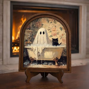 Nyckfull väggkonst med spöke och svart katt, bågram, vintage badkarsmålning, kuslig söt dekor, Halloween-bondgårdskonst, väggkonst i Cottagecore