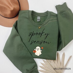 Sweat-shirt mignon de la saison fantasmagorique, sweat-shirt d&#39;Halloween, sweat-shirt d&#39;Halloween pour femme, pull mignon d&#39;automne, cadeau pour Halloween, chemise de la saison fantasmagorique