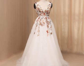 TV214,Boho Floral Embroidered Wedding Dress,Colorful Lace Tulle Bridal Gown,Deep V-Neck A-Line Dress,Alternative Woodland Fairy Wedding Gown