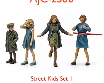 1950s - 1960s Street Kids Figures – Girls Playing, O/OO Scale Resin Models