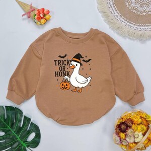 Trick or Honk Halloween Goose Baby Romper, My 1st Halloween, Funny Goose Halloween Outfits, Ghost Halloween baby clothes, Baby Shower Gift