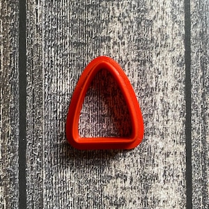 Rounded Triangle Cutter, Arrowhead Shape, Geometric Shape, Clay Cutter, Cookie Cutter, Fondant Cutter, 3D PLA Printed, Clay Popper