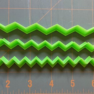 Zigzag Pattern Cookie Cutter Set - 3 Sizes For Fondant, Biscuits - Instagram Style